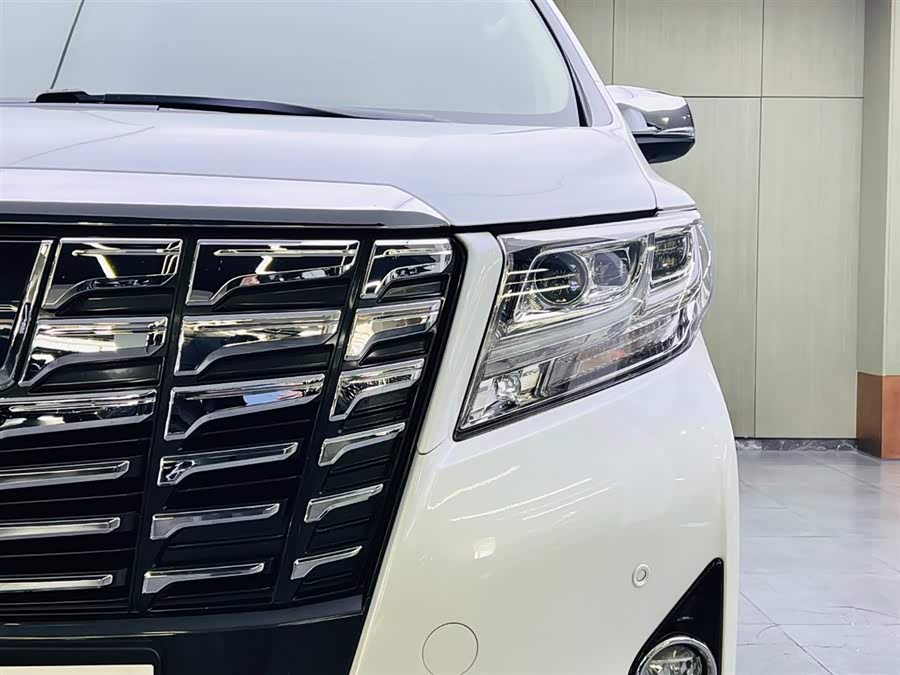 Toyota Alphard 2017 car image #8