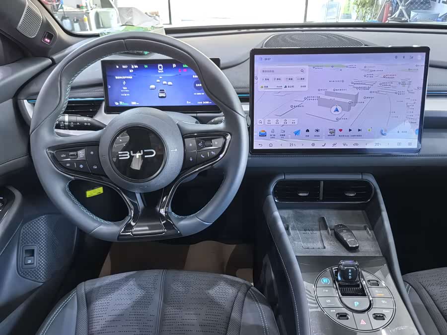 BYD Seal 06GT 2025 immagine di auto #8