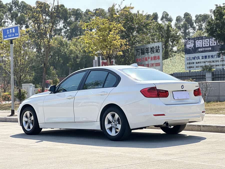 BMW 3 Series (Imported) 2012 immagine di auto #8