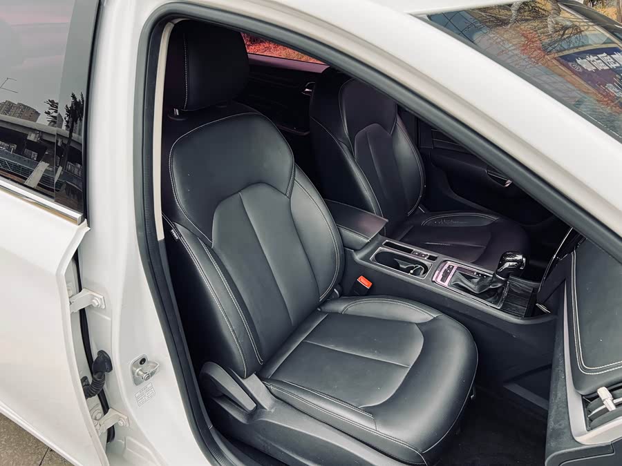 Roewe 550 2014 изображение автомобиля #8