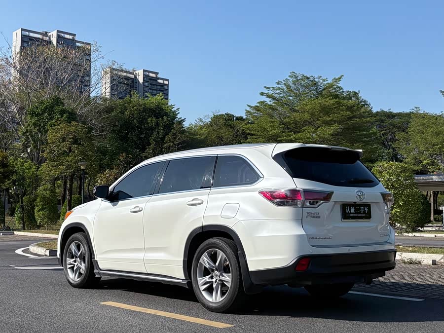 Toyota Highlander 2015 image de voiture #8