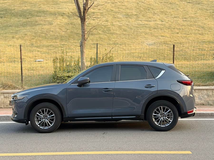 Mazda CX-5 2021 car image #8