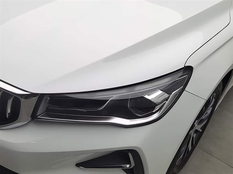 GEELY Emgrand 2025 car image #8