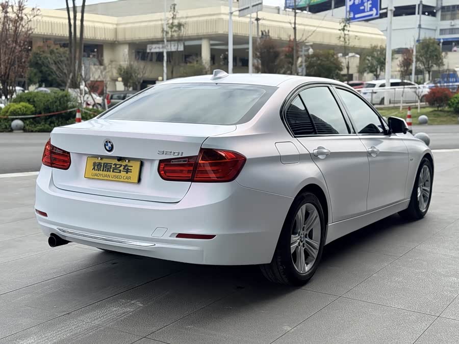 BMW 3 Series (Imported) 2012 immagine di auto #8