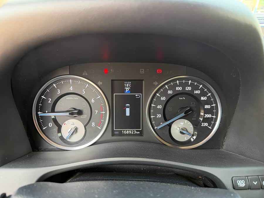 Toyota Alphard 2017 car image #8