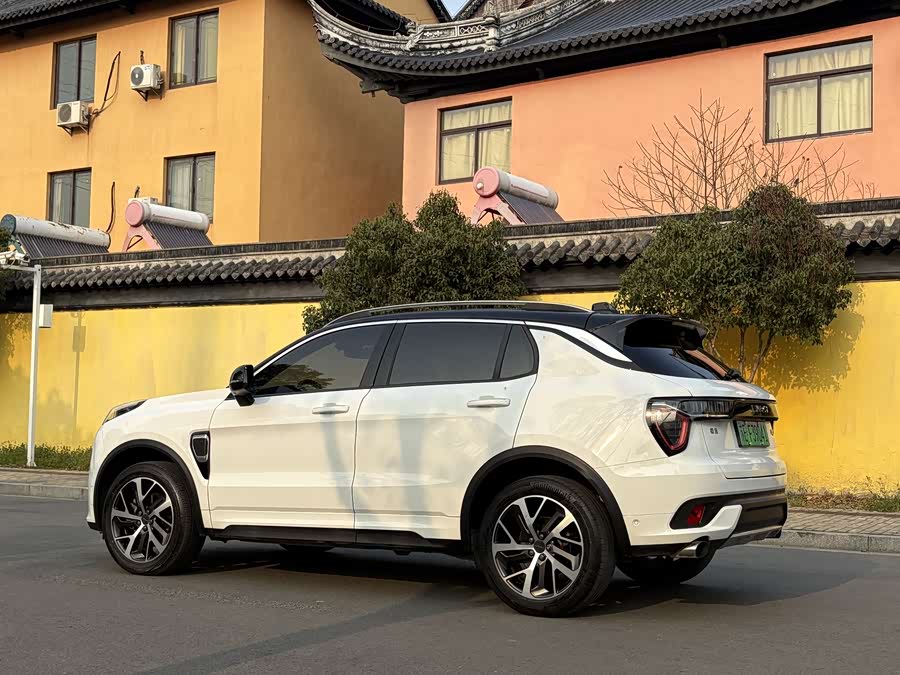 Lynk & Co 01 EM-P 2018 #8 Lynk & Co 01 EM-P 2018 car image #8
