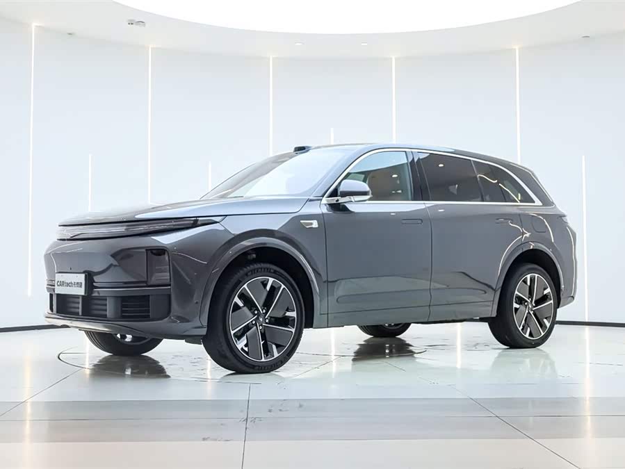 Li L7 2025 immagine di auto #8