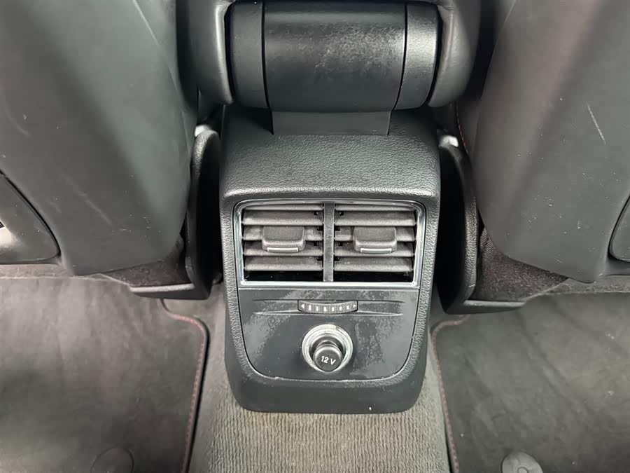 Audi RS 3 2019 imagem de carro #8