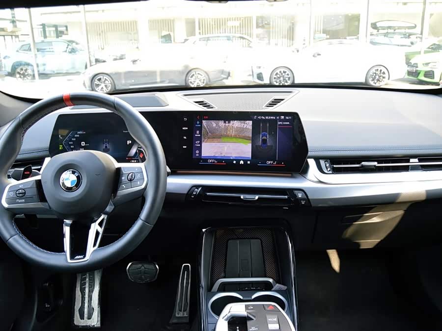 BMW X1 M35Li 2025 car image #8