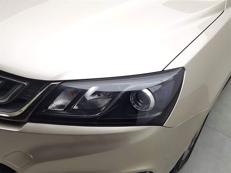GEELY Emgrand 2017 car image #8