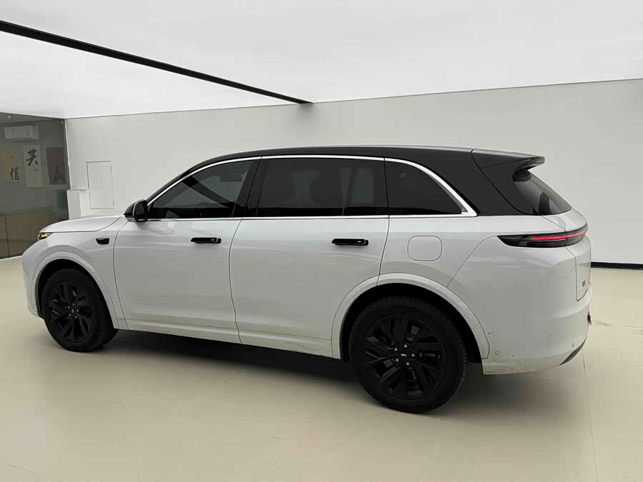 Li L7 2023 صورة سيارة #8