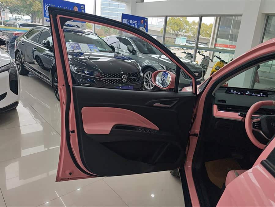 Neta V 2022 صورة سيارة #8