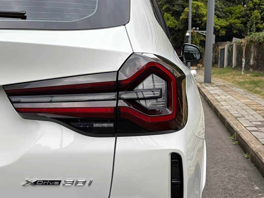 BMW X3 2023 immagine di auto #8