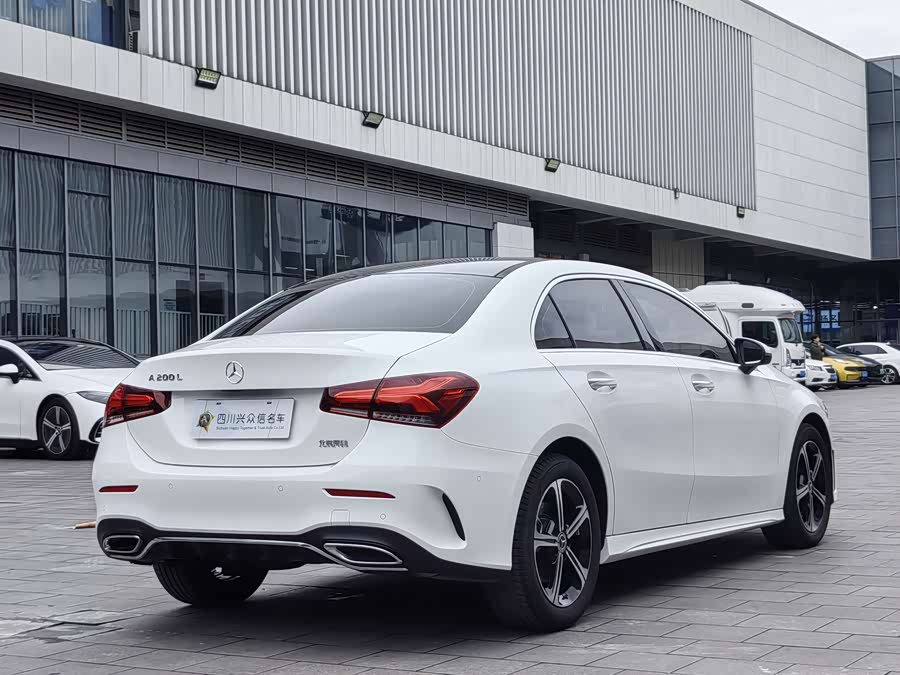 Mercedes-Benz A Class 2023 immagine di auto #8