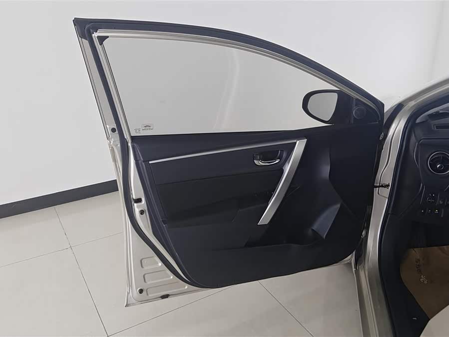 Toyota Corolla Hybird E+ 2019 car image #8