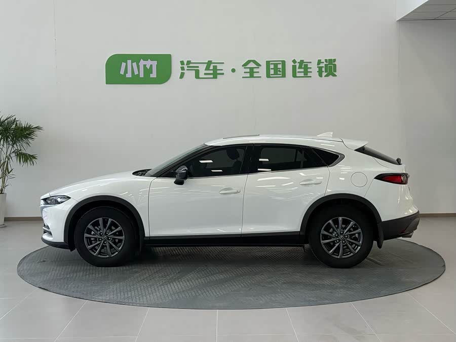 Mazda CX-4 2023 car image #8