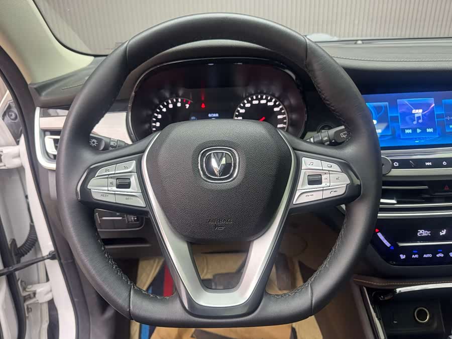 Changan CS35 Plus 2019 imagem de carro #8