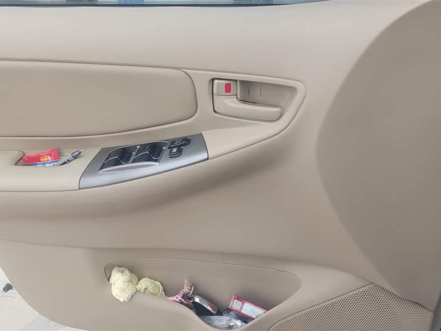 Toyota Corolla (Classic) 2015 car image #8