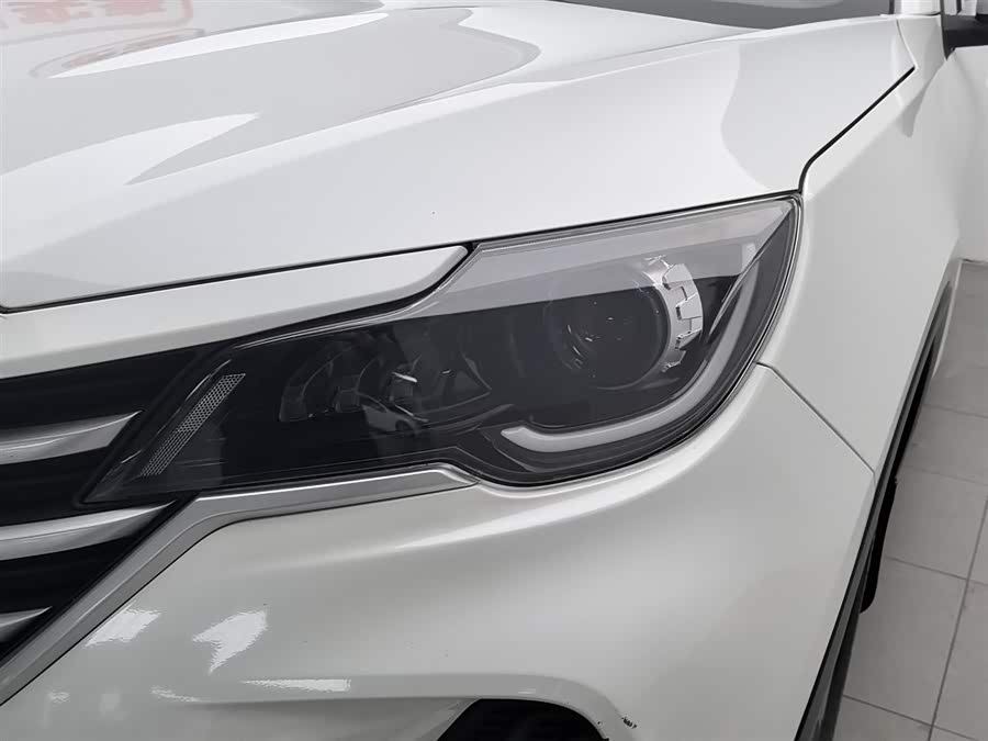 X70M 2020 car image #8