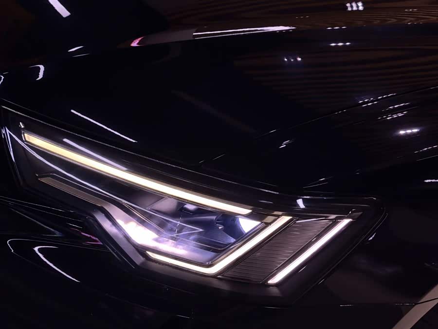 Audi A6L 2019 car image #8