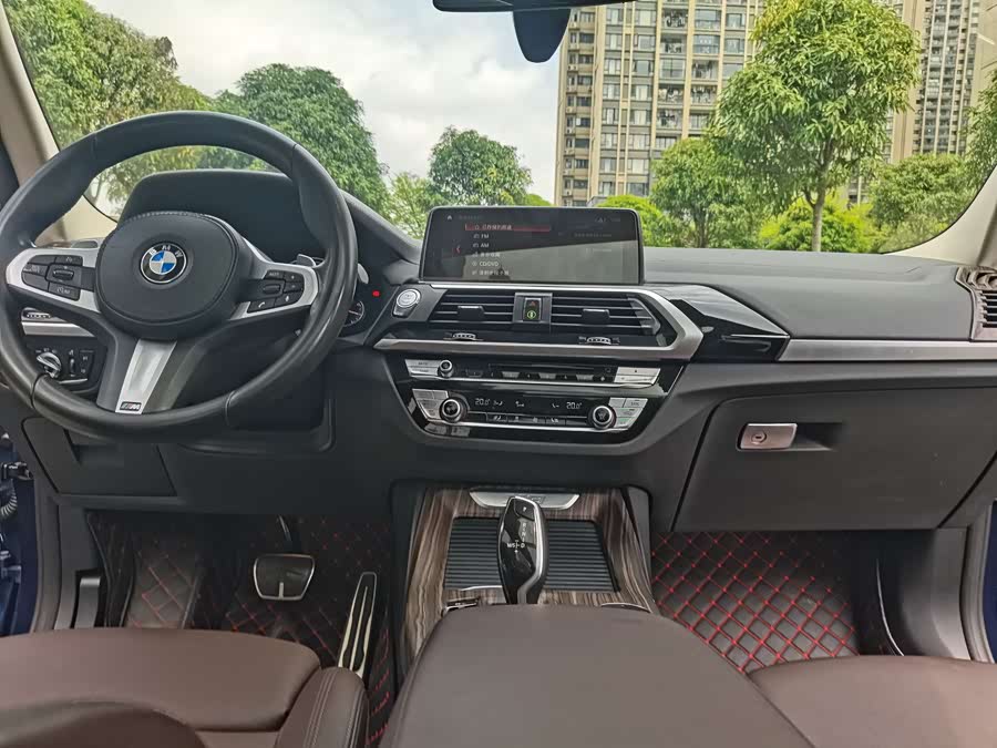 BMW X3 2019 изображение автомобиля #8