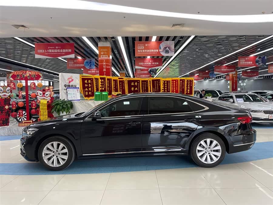 Volkswagen Passat 2020 car image #8