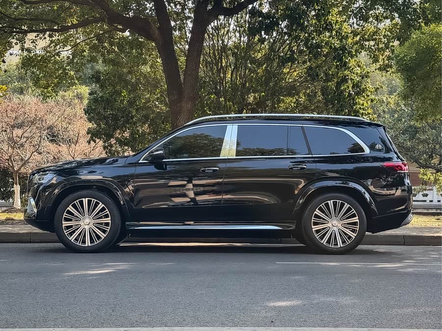Mercedes-Benz Maybach GLS 2023 car image #8