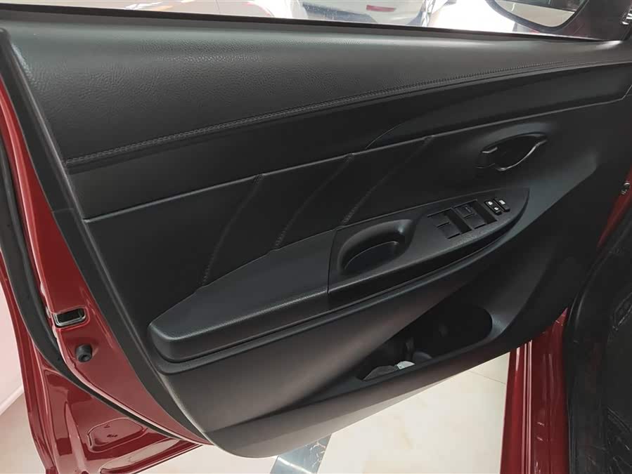 Toyota Yaris L Zhixiang 2019 immagine di auto #8