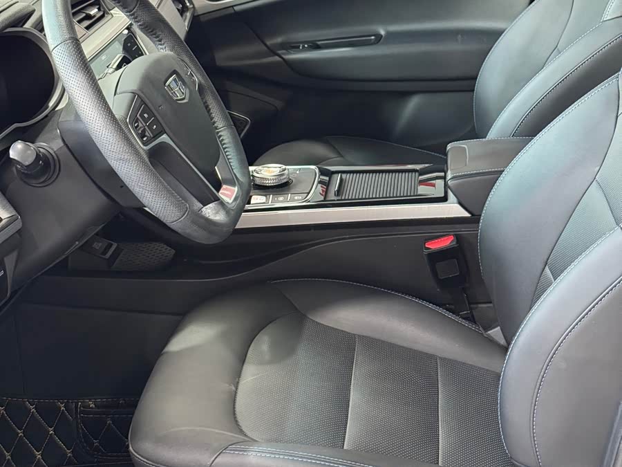 GEELY Emgrand GSe 2018 immagine di auto #8