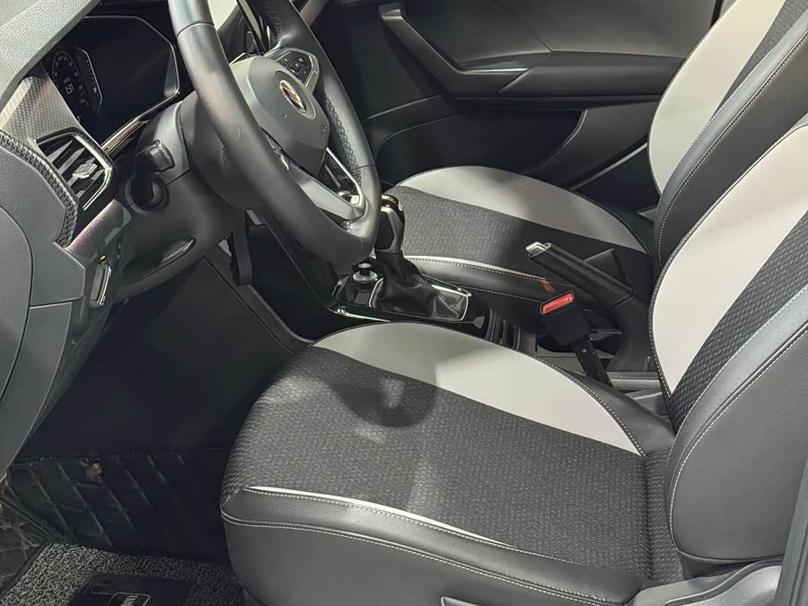 Volkswagen Tacqua 2020 car image #8