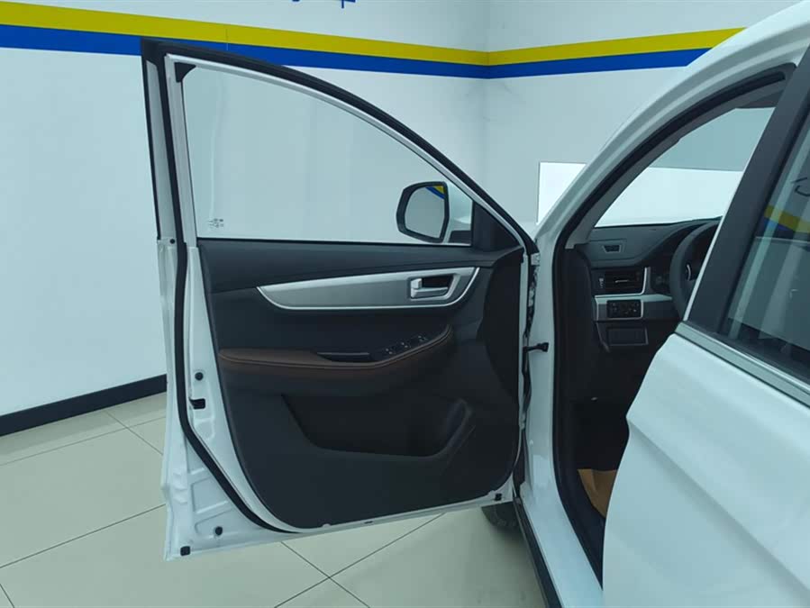 东风风行 风行T5 2025 汽车图片 #8