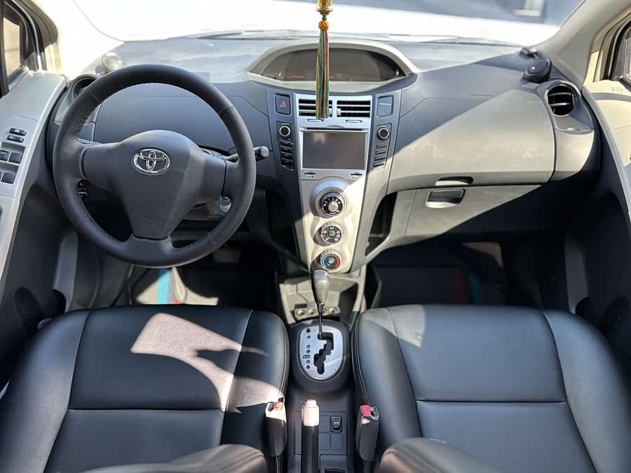 Toyota Yaris 2008 car image #8