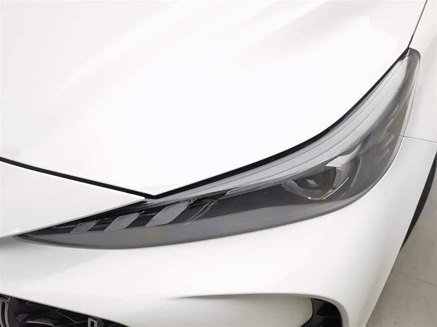 MG 5 2024 car image #8
