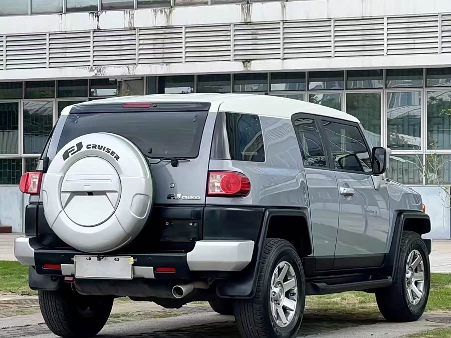 Toyota 2019 #8 Toyota 2019 car image #8
