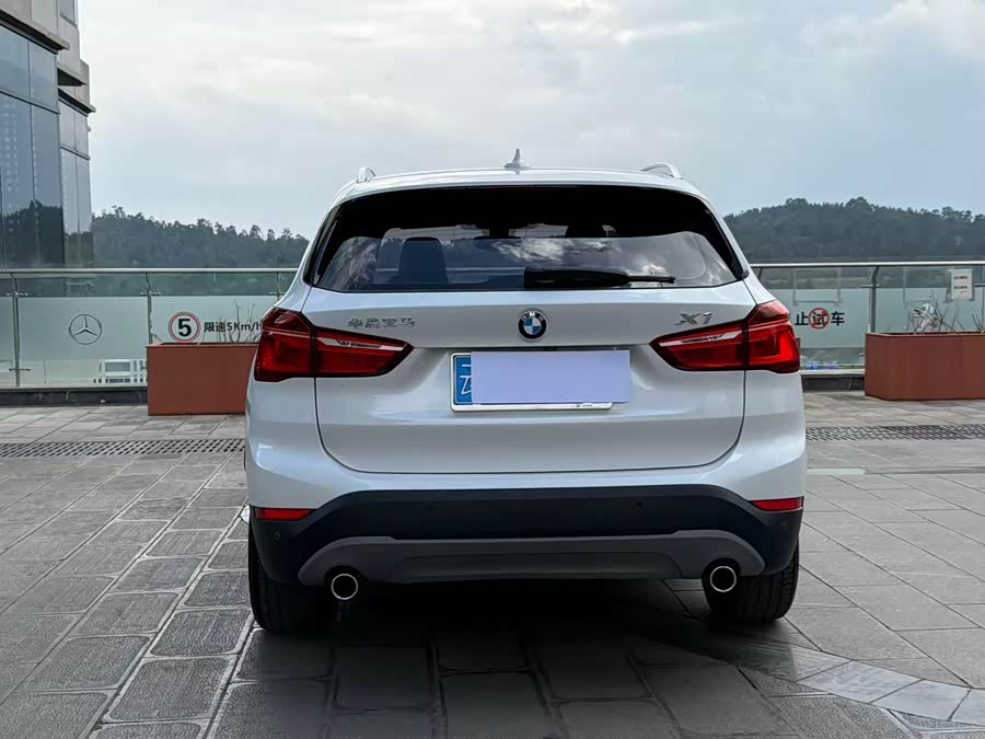 BMW X1 2018 car image #8