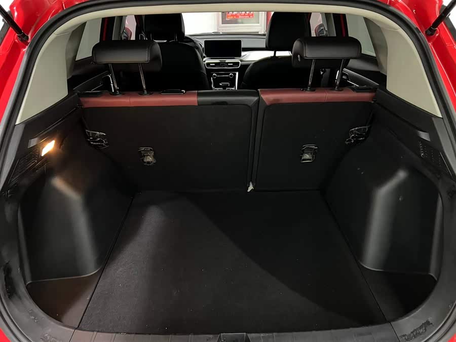 GEELY Coolray 2019 car image #8