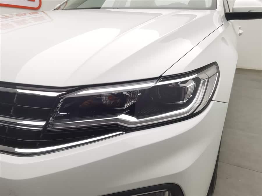 Volkswagen Bora 2020 car image #8