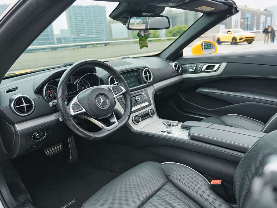 Mercedes-Benz SL Class 2017 car image #8