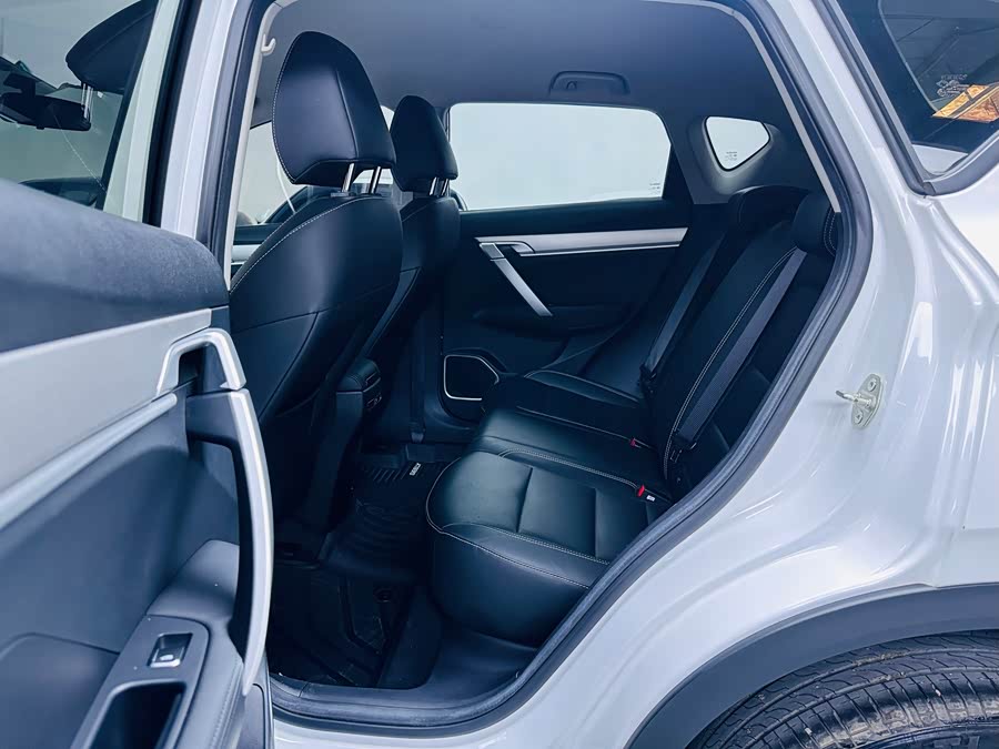 GEELY Coolray 2024 car image #8