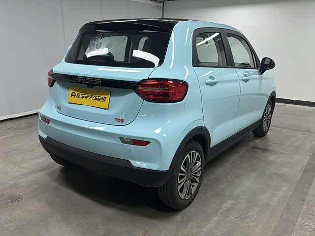 零跑汽车 零跑T03 2025 汽车图片 #8