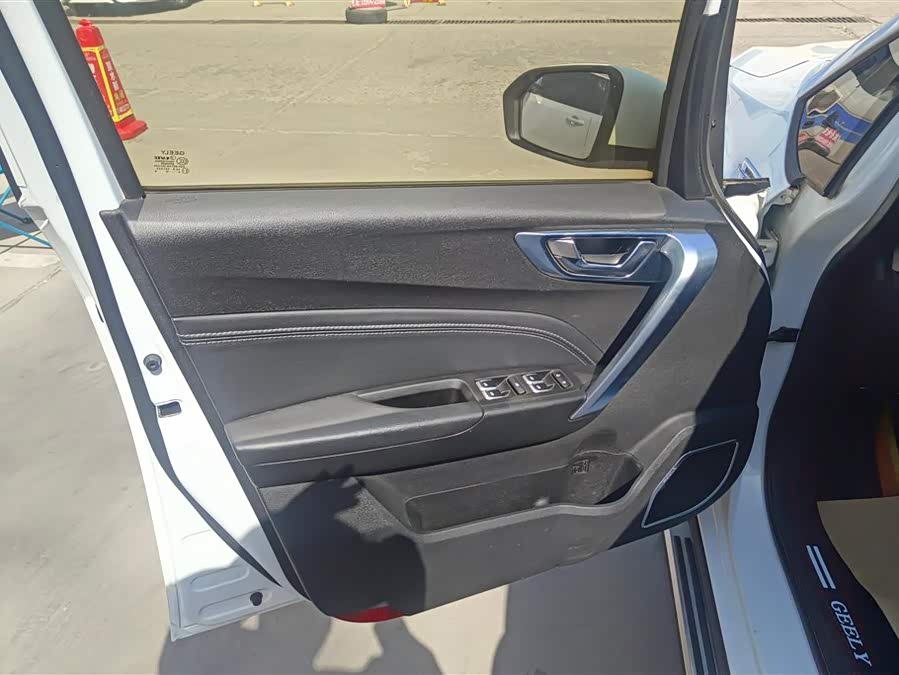 GEELY Vision X3 2018 изображение автомобиля #8