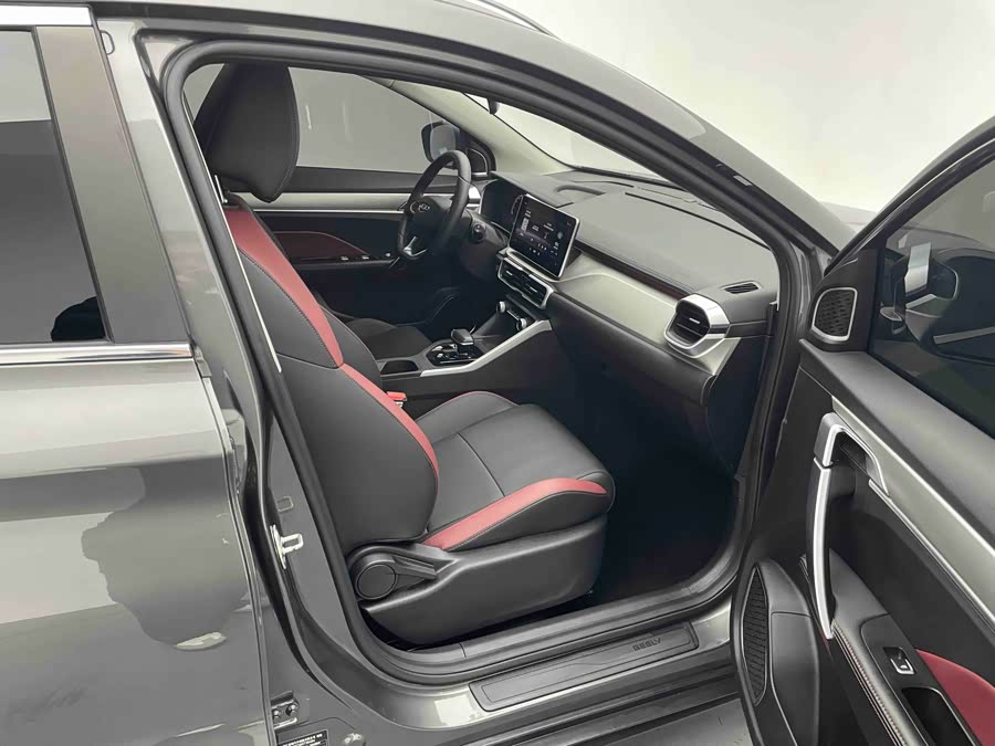GEELY Coolray 2022 #8 GEELY Coolray 2022 car image #8