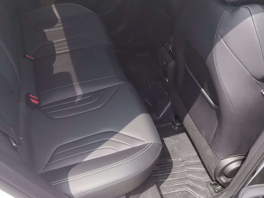 GEELY Binray 2025 #8 GEELY Binray 2025 car image #8
