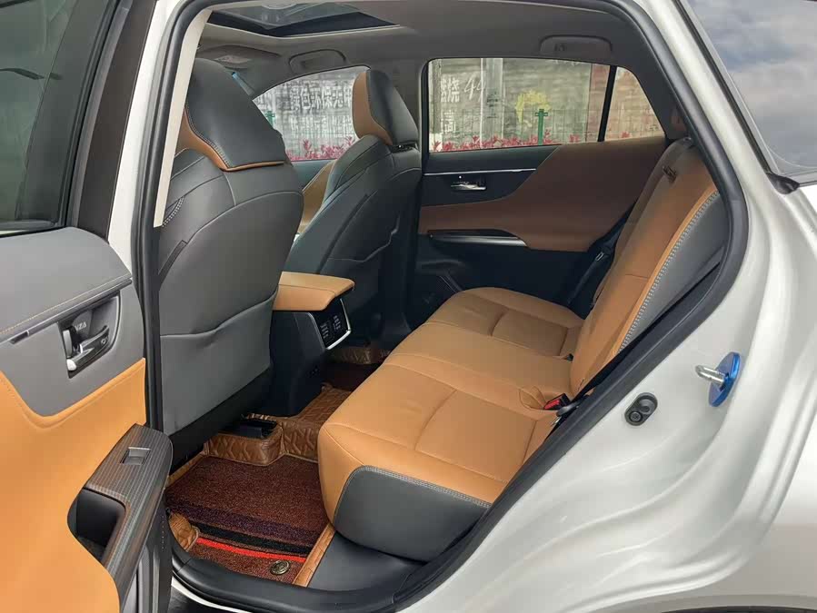 Toyota Venza 2022 car image #8