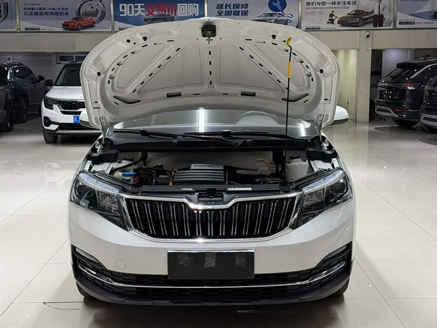 Skoda Kamiq 2022 car image #8
