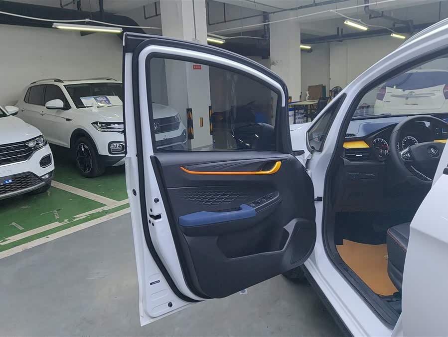 睿蓝汽车 睿蓝汽车X3 PRO 2022 汽车图片 #8