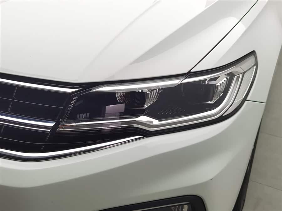Volkswagen Bora 2021 car image #8