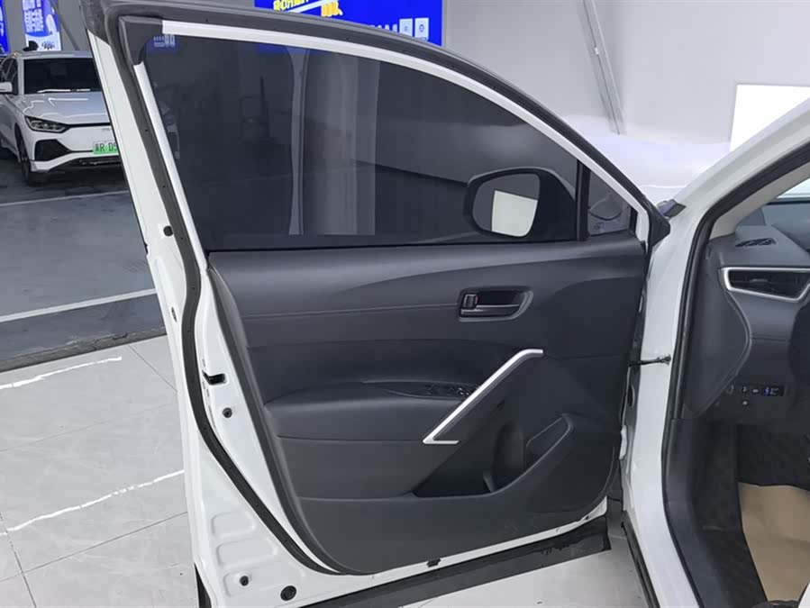 Toyota Corolla Cross 2023 car image #8