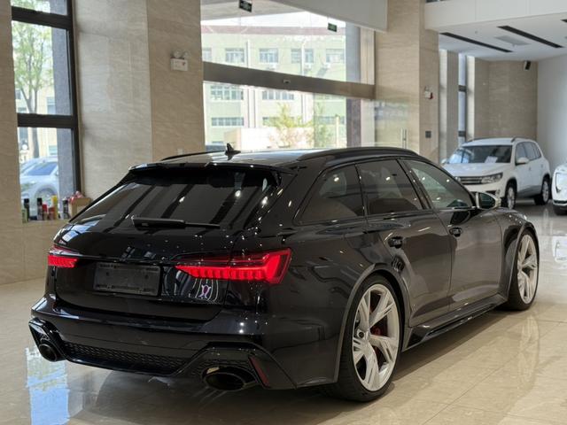 Audi RS 6 2021 car image #8