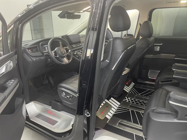 HongQi HQ9 PHEV 2024 #8 HongQi HQ9 PHEV 2024 immagine di auto #8